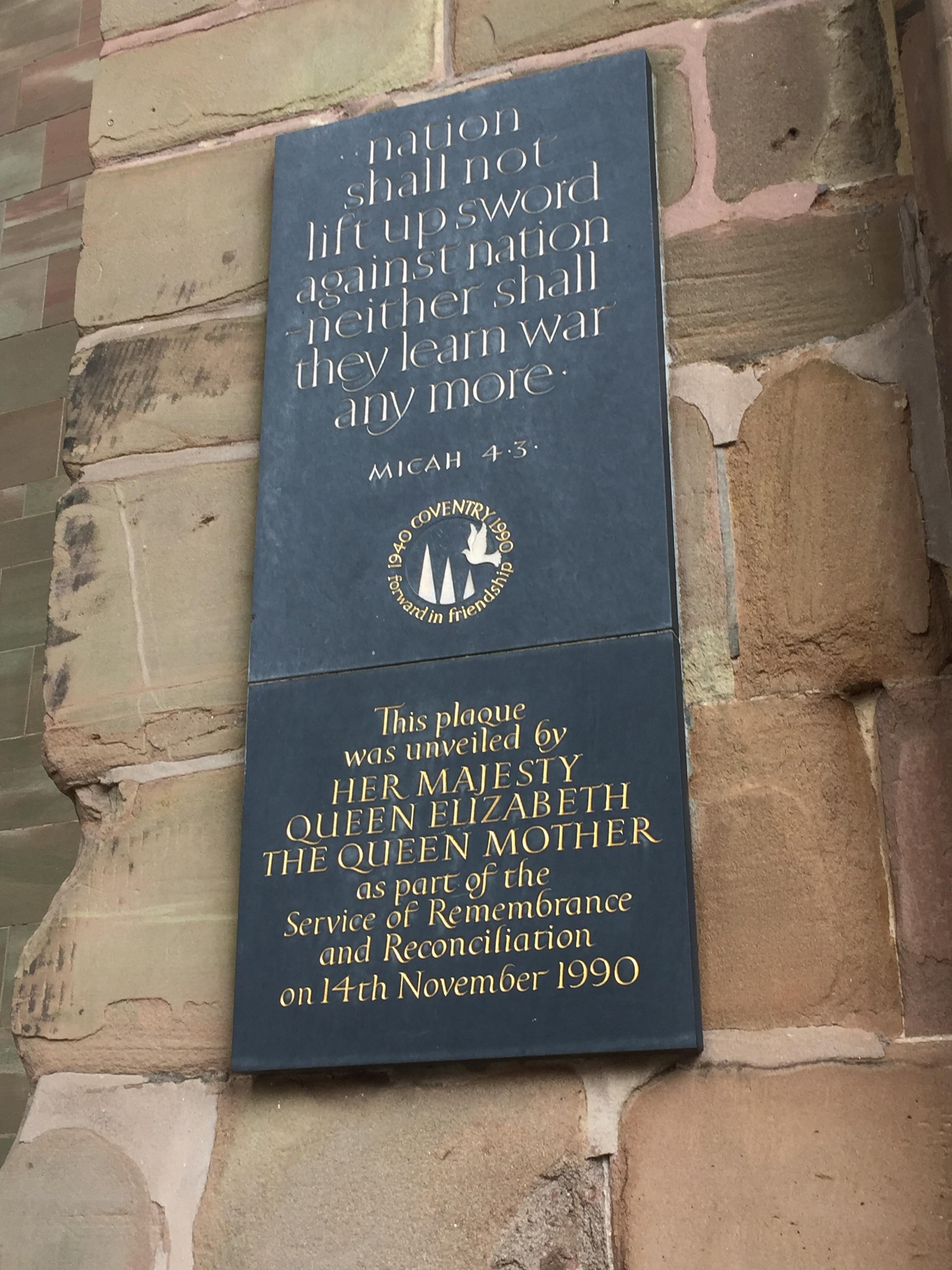 Plaque_at_Coventry_Cathedral